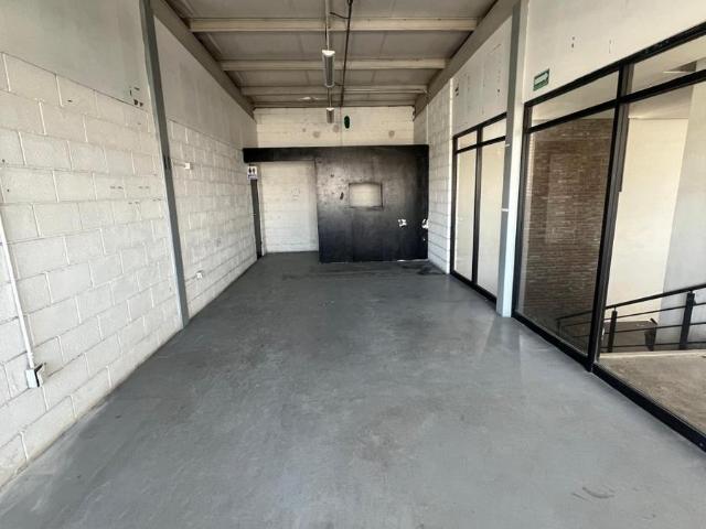 LOCAL COMERCIAL EN RENTA, EN EL FRESNO, TORREON, COAH