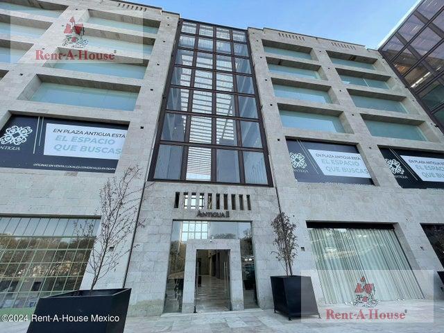 Local Comercial en Renta en Hacienda de Valle Escondido 26 3093