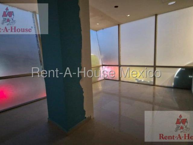 Local Comercial en Renta en Interlomas, Huixquilucan CR 26 1917