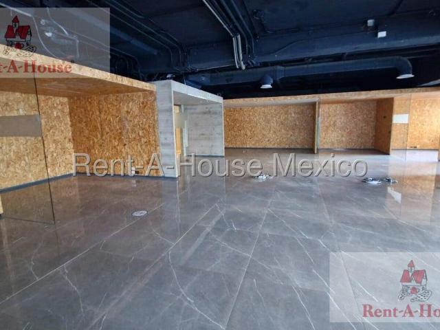 Local Comercial en Renta en Interlomas, Huixquilucan CR 26 1927