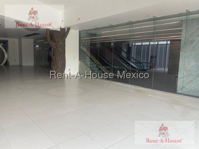 Local Comercial en Renta en Los Girasoles 26 412