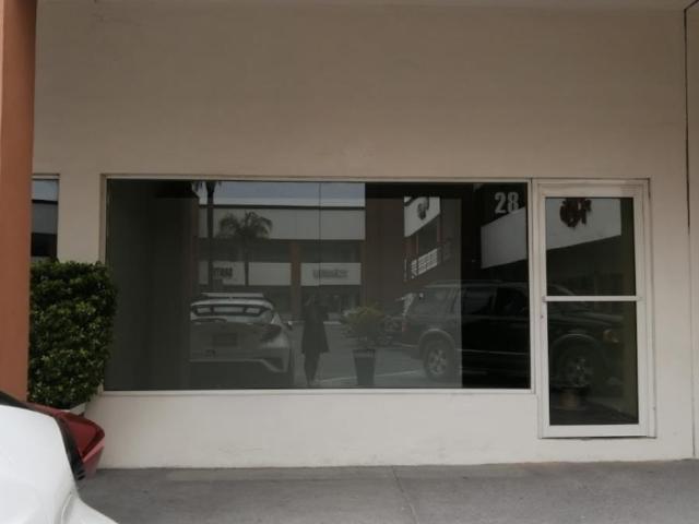 Local comercial en renta en Linda Vista en Monterrey