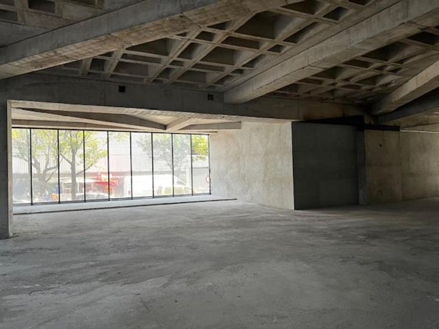 LOCAL COMERCIAL EN RENTA EN MARIANO ESCOBEDO ESQ. LAGUNA DE TERMINOS