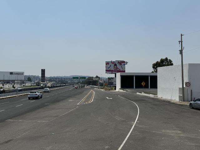 Local Comercial en Renta en San Sebastian Atlahapa, Tlaxcala – Amplio Espacio en Plaza Comercial