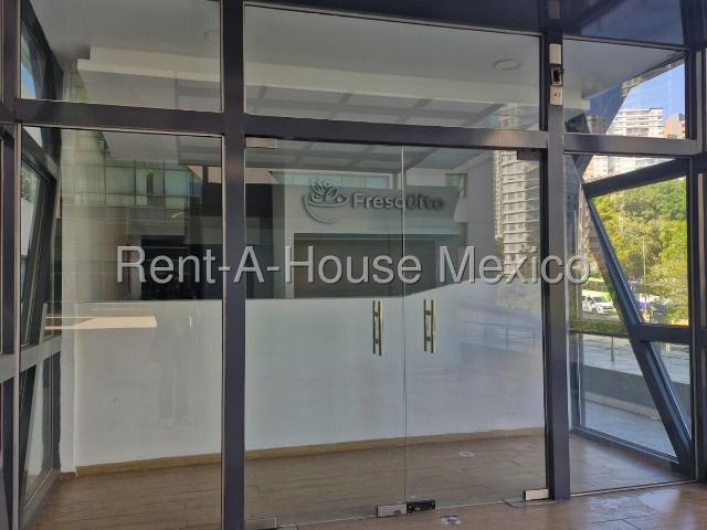 Local Comercial en Renta en Santa Fe Cuajimalpa, Cuajimalpa de Morelos GIS 26 1957