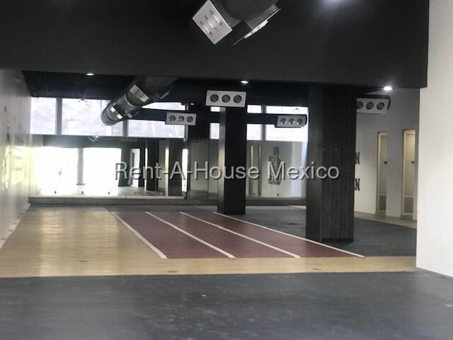 Local Comercial en Renta en Santa Fe Cuajimalpa, Cuajimalpa de Morelos RG 26 2682