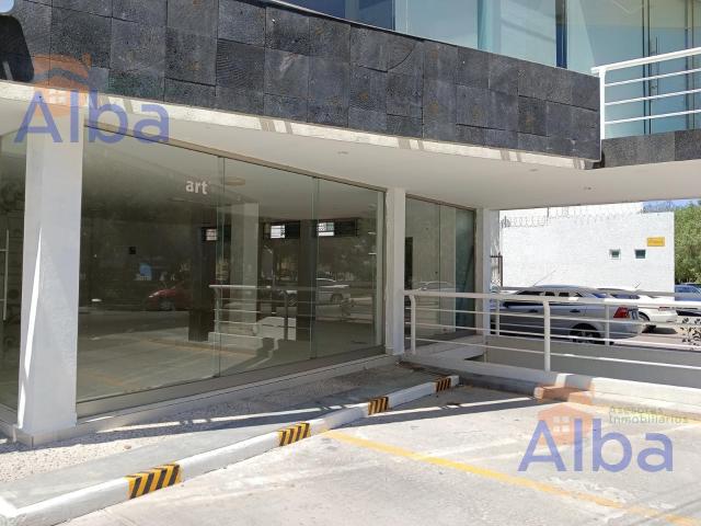 LOCAL COMERCIAL EN RENTA EN PLANTA BAJA