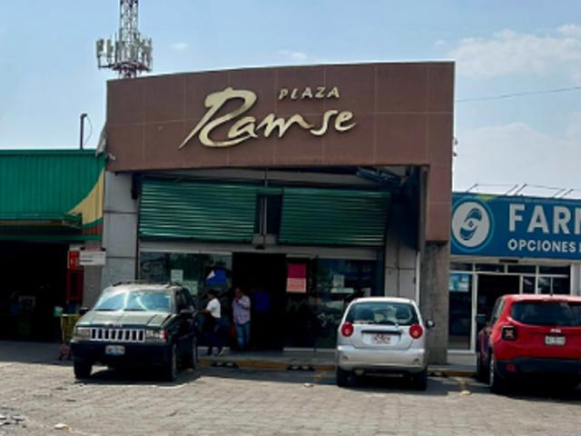 Local Comercial en Renta en Plaza Ramse, Puebla