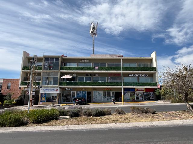 Local Comercial en Renta en Residencial El Refugio, Querétaro