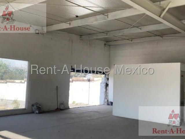 Local Comercial en Renta en URBI Villa del Rey, Huehuetoca CR 26 3098