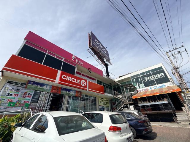 Local Comercial en renta en zona Angelopolis