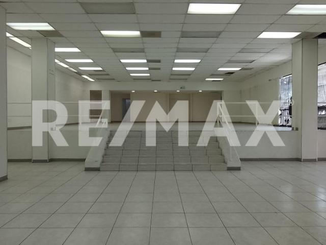 LOCAL COMERCIAL EN RENTA INSURGENTES SUR
