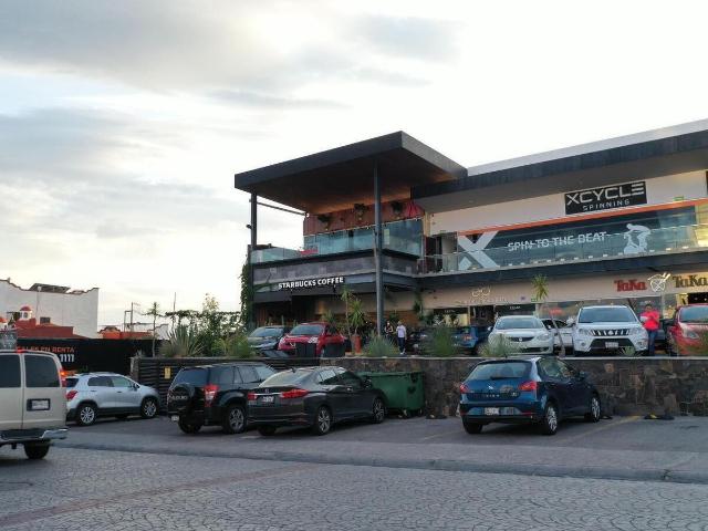 Local comercial en renta Milenio Queretaro GPS