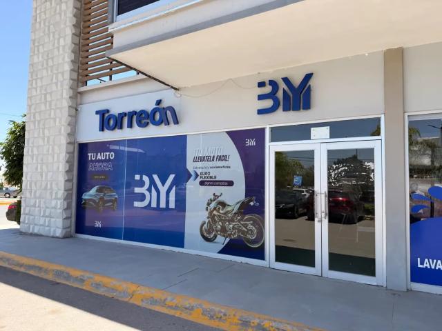 LOCAL COMERCIAL EN RENTA SOBRE AV. JUAREZ #1, TORREON, COAH