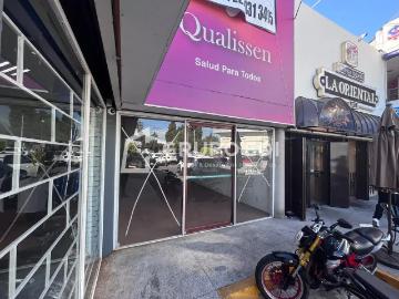LOCAL COMERCIAL EN RENTA SOBRE LA 25 PONIENTE COLONIA VOLCANES