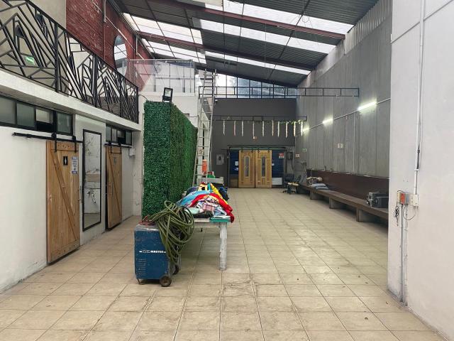 Local Comercial en Renta Santa María la Ribera Sabino