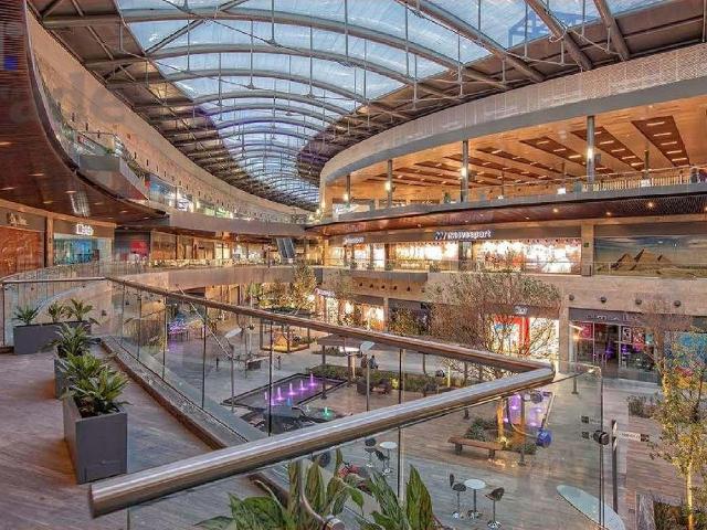 Local Comercial en Renta, Paseo La Fe