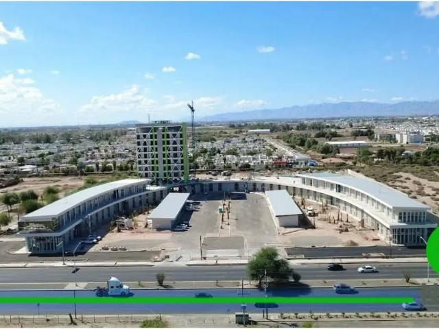 LOCAL COMERCIAL EN RENTA PLAZA ALBORA FRENTE A CALZADA CETYS