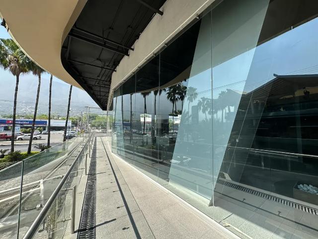 LOCAL COMERCIAL EN RENTA, PLAZA AVANTA GARDENS, SPGG