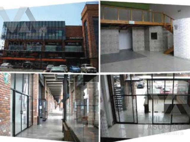 LOCAL COMERCIAL EN RENTA, PLAZA PENINSULA