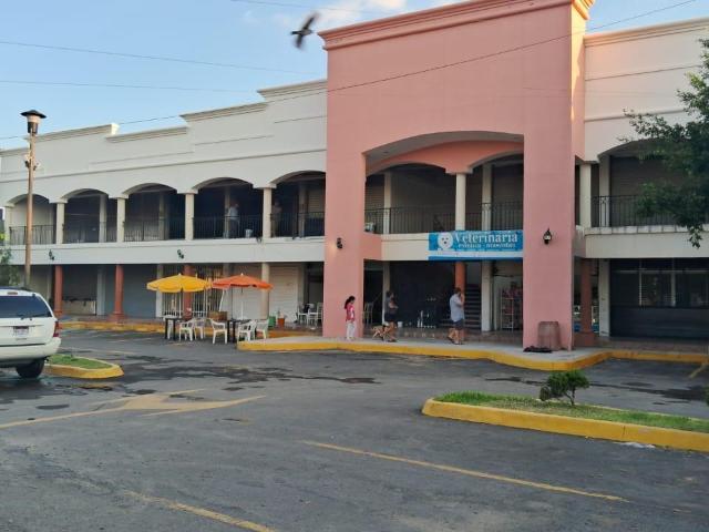 LOCAL COMERCIAL EN RENTA REAL DEL VALLE, TLAJOMULCO