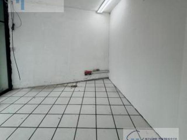 LOCAL COMERCIAL EN RENTA Ubicado en AVE. HIDALGO #1614 COL. ROMA, TAMPICO, TAM