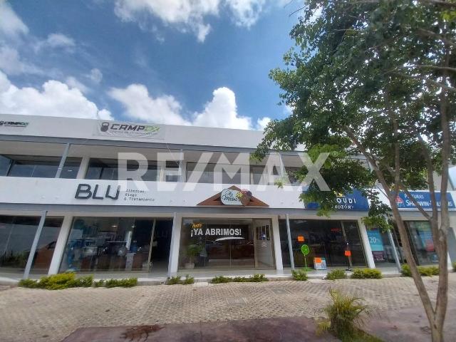 Local comercial en Temozón en excelente zona