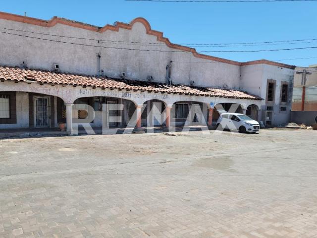 LOCAL COMERCIAL EN VENTA, COL. BELLAVISTA, BLVD LÓPEZ MATEOS, MEXICALI, B.C