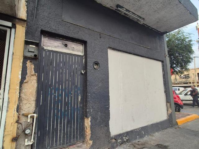 Local comercial en venta, con ?rea de bodega A precio terreno