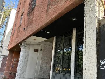 Local Comercial en Venta Cerca del Arco de la Calzada en León, Guanajuato
