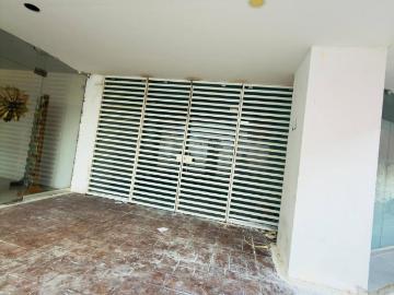 LOCAL COMERCIAL EN VENTA ? A UNOS PASOS DEL MALEC?N DE CAMPECHE