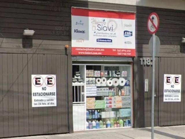 Local comercial en venta en Av Revolución