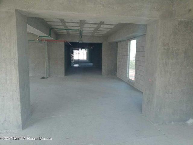 Local Comercial en Venta en Avenida Insurgentes, Hipodromo Condesa RU 25 2136