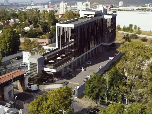 Local comercial en Venta en Jurica en Santiago de Querétaro, Qro