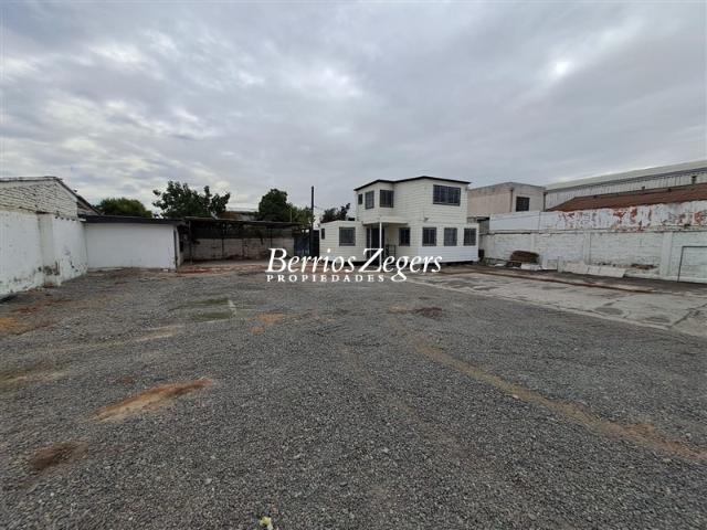 Local Comercial en Venta en SALESIANOS