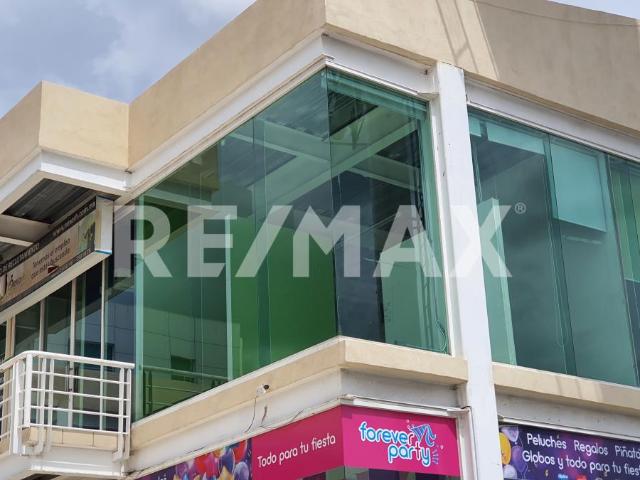 LOCAL COMERCIAL EN VENTA EN PIE DE LA CUESTA