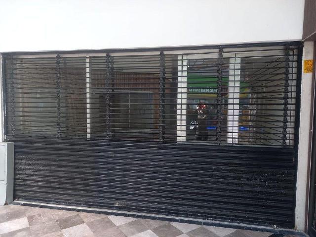 Local Comercial en Venta en Plaza Centenario, ?lvaro Obreg?n en Planta Baja, CDMX