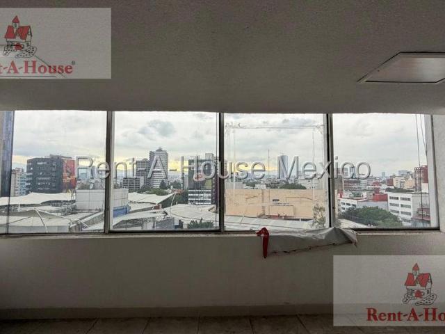 Local Comercial en Venta en Roma Sur 27 46