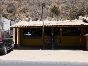 LOCAL COMERCIAL EN VENTA EN TODOS SANTOS