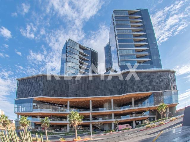 LOCAL COMERCIAL EN VENTA TORRE AZENZO CENTER
