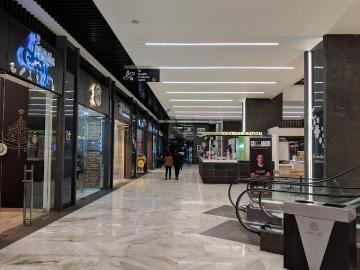 Local Comercial Equipado en Renta Plaza Comercial Centtral Interlomas
