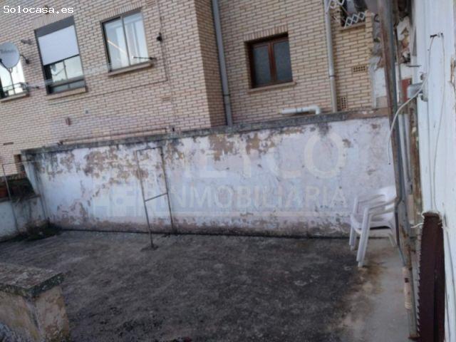 Local comercial habilitado para carnicería en Monforte de Lemos