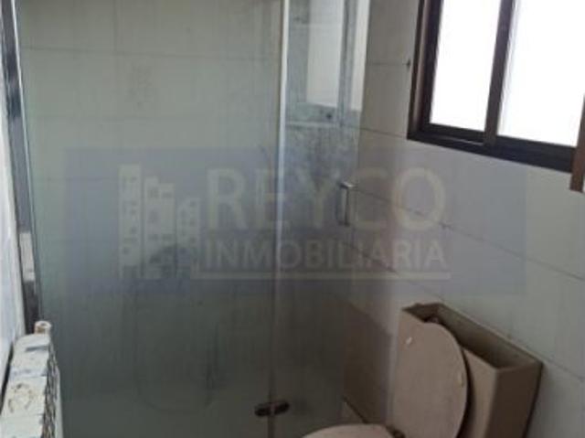 Local comercial habilitado para carnicería en Monforte de Lemos