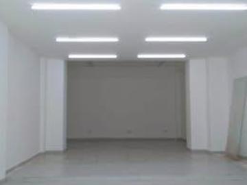 LOCAL COMERCIAL OFICINA EN RENTA