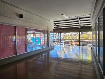 Local Comercial segundo piso Galeria San Antonio planta libre, Viña del Mar
