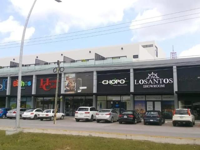 Local comercial super ubicado / Well located commercial space