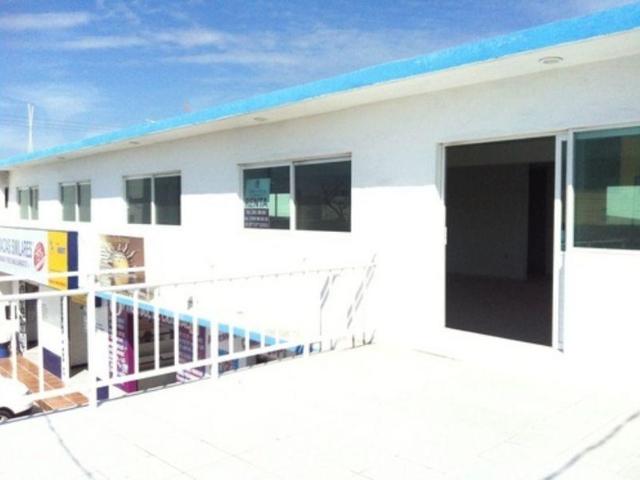 LOCAL COMERCIAL SUPER UBICADO, EN AV. ALTAMENTE TRANSITADA!