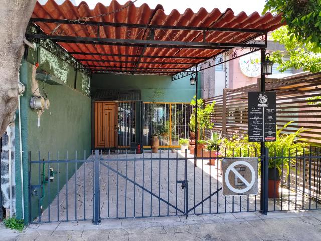 LOCAL COMERCIAL PARA ALIMENTOS, CAFETERIA, OFICINAS
