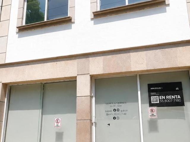 LOCAL COMERCIAL EN RENTA EN POLANCO PREMIUM a pie de calle en esquina ic?nica de Polanco