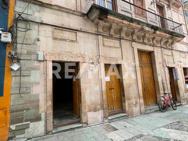 Local comercial premium en Plaza San Fernando